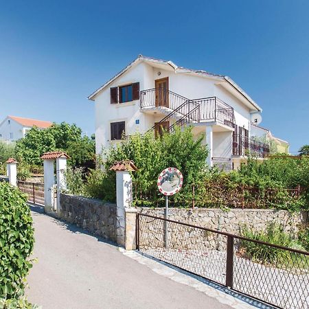 Lovely Apartment In Krk With Kitchen Brzac エクステリア 写真